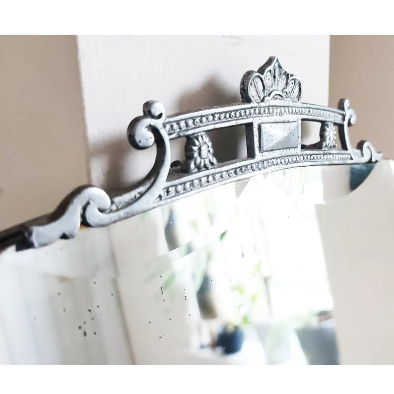 30's Art Deco Oval Wall Mirror w/ Scallop Bevelled Edge & Chrome Crest Detail Distressed Vintage Regency Landscape Accent Mirror 17.5 x 27"